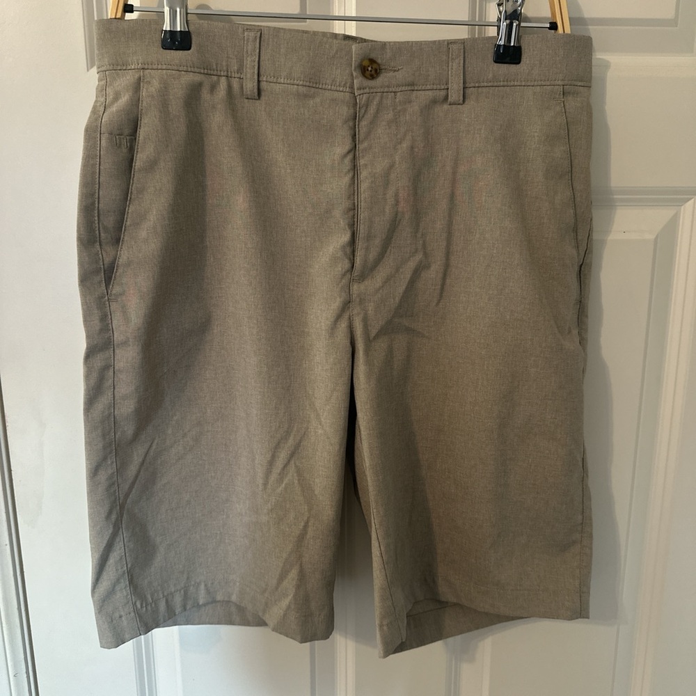 Men's PGATour Khaki Classic Shorts